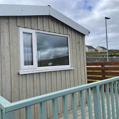 Finstown Kevara Shepherds Hut מראה חיצוני תמונה